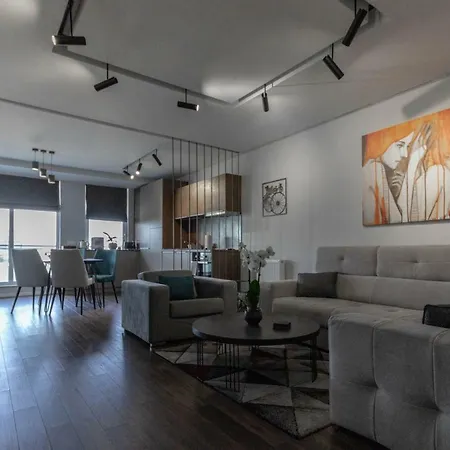 Ares Apartment