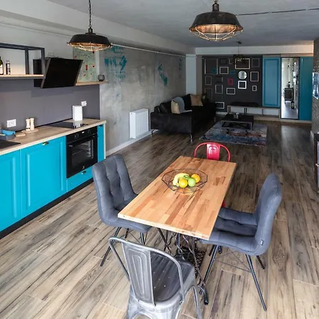 Apartment Ares 3*